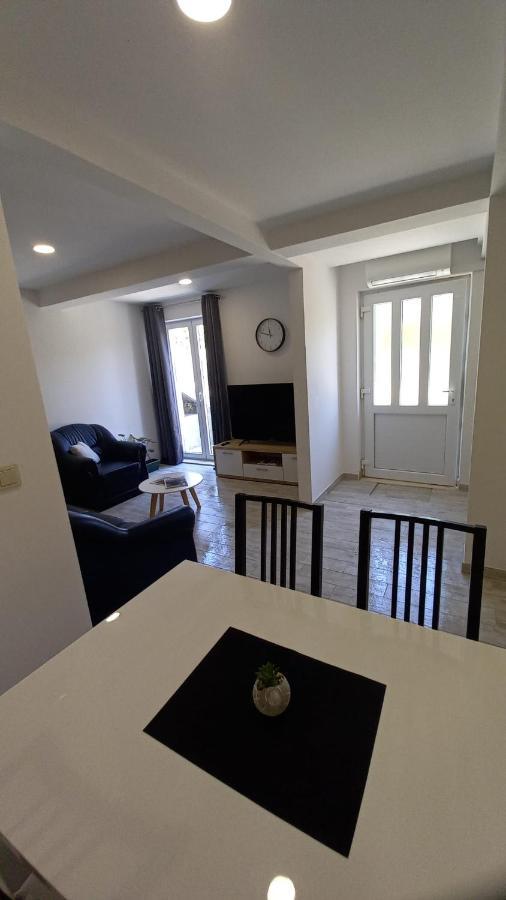 Apartments Mocici Екстер'єр фото