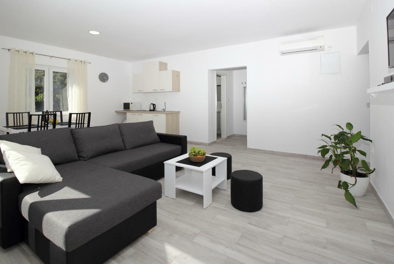 Apartments Mocici Екстер'єр фото