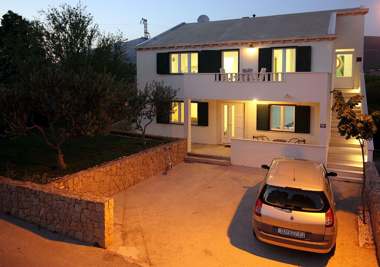 Apartments Mocici Екстер'єр фото